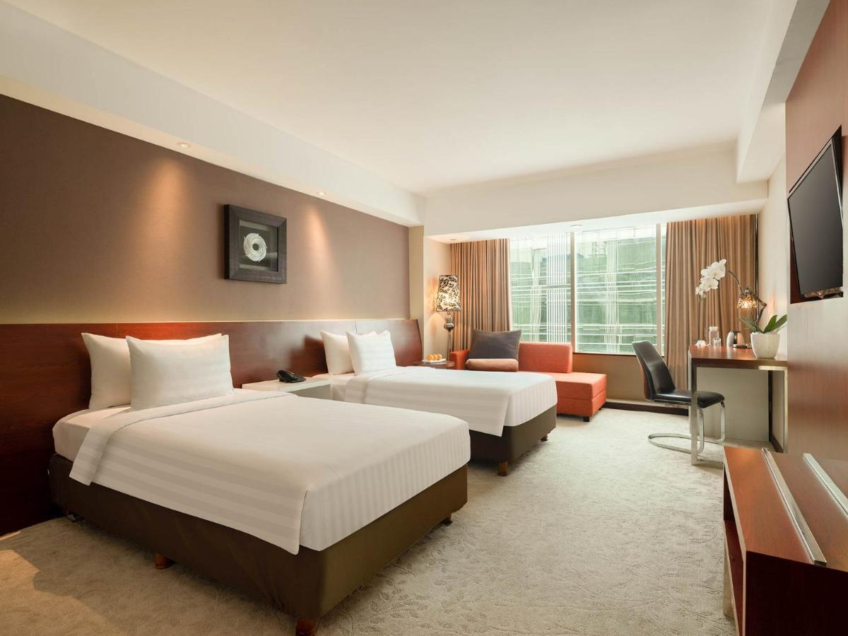 The Alana Yogyakarta Hotel And Convention Center Sleman  Exterior foto